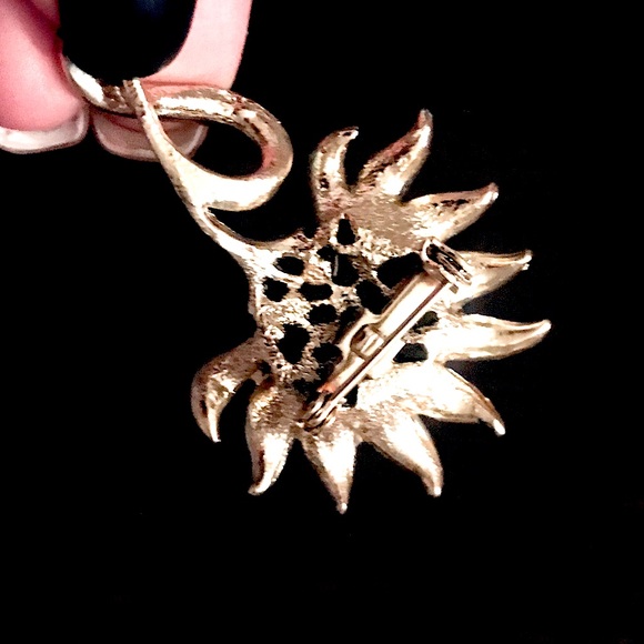 VTG Blue Flower w/CZ Diamond Studs Center Brooch - Picture 4 of 14